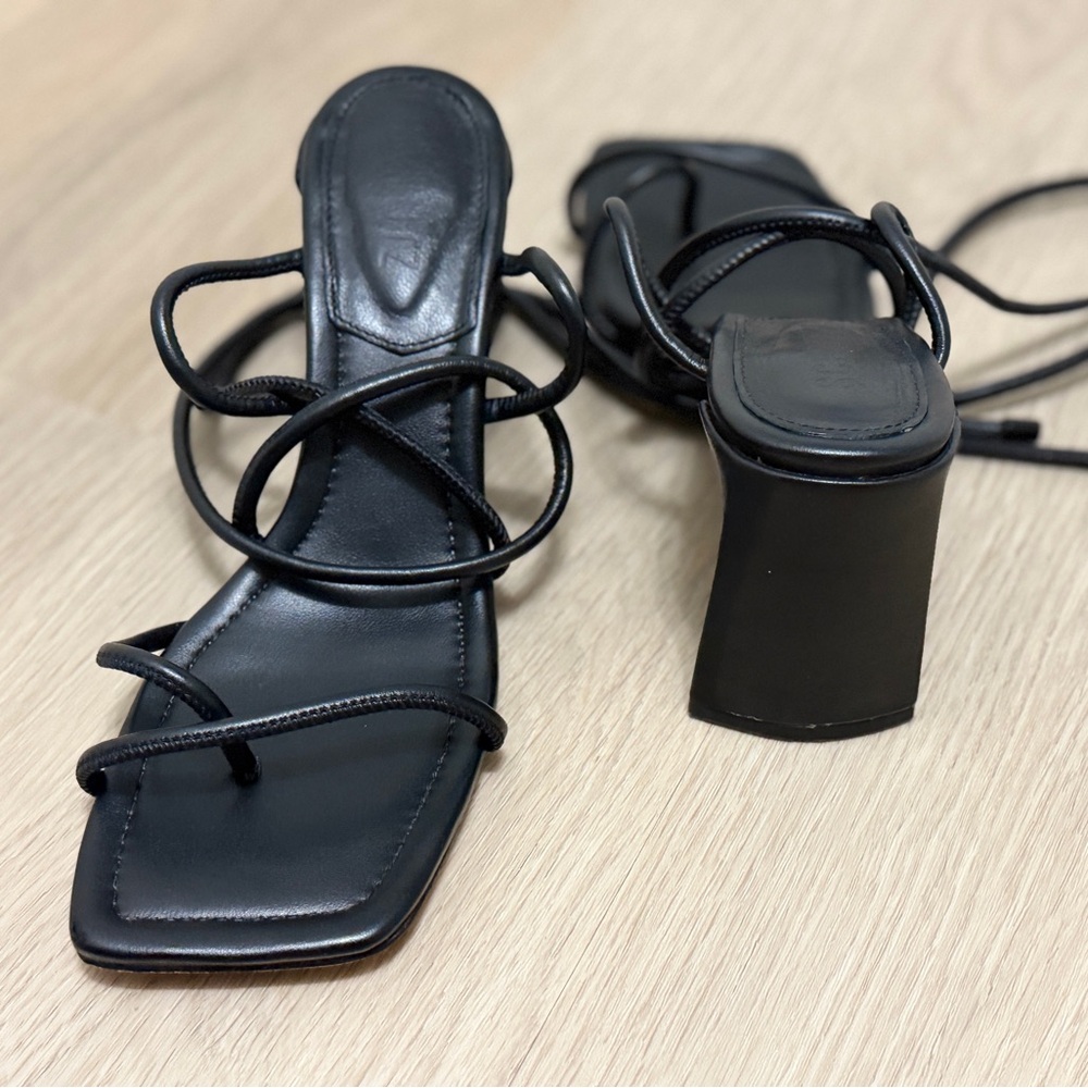 Schutz Black Lace Up Heeled Sandals Square Toe Minimal Strappy Size 8.5